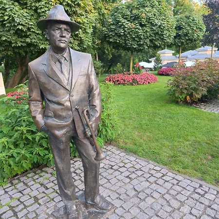 Baltic Wave B By Sunny Miedzyzdroje