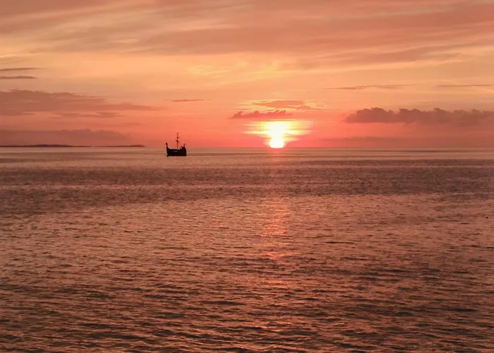 Baltic Wave B By Sunny 미엥지즈드로예